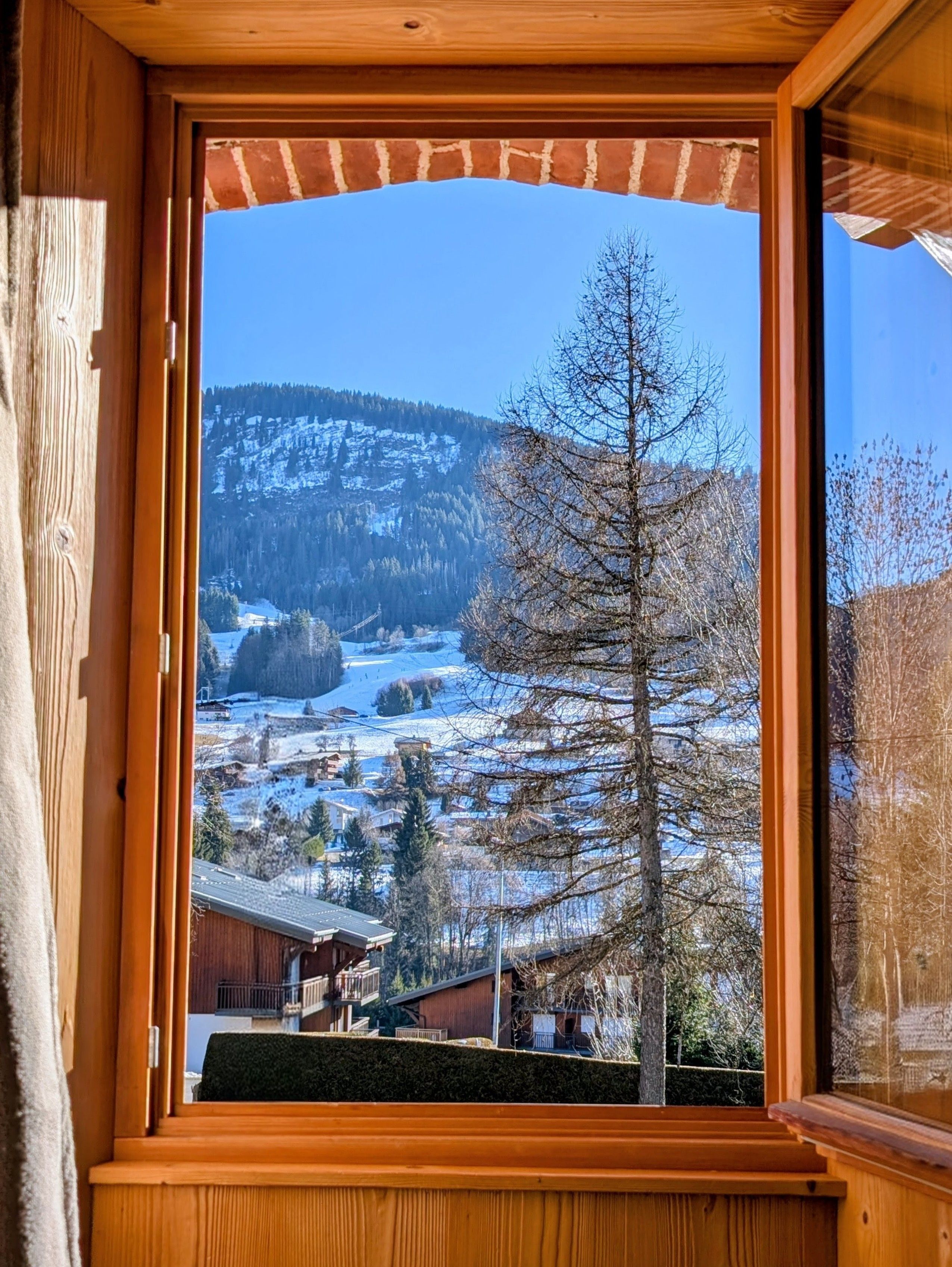 Tourné vers la montagne - 2